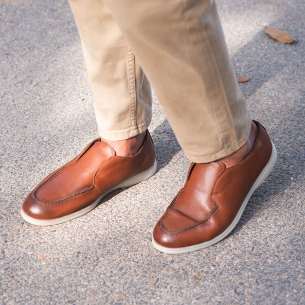Men’s Turkiye-built Grainy Leather Half Boot Style in Brown