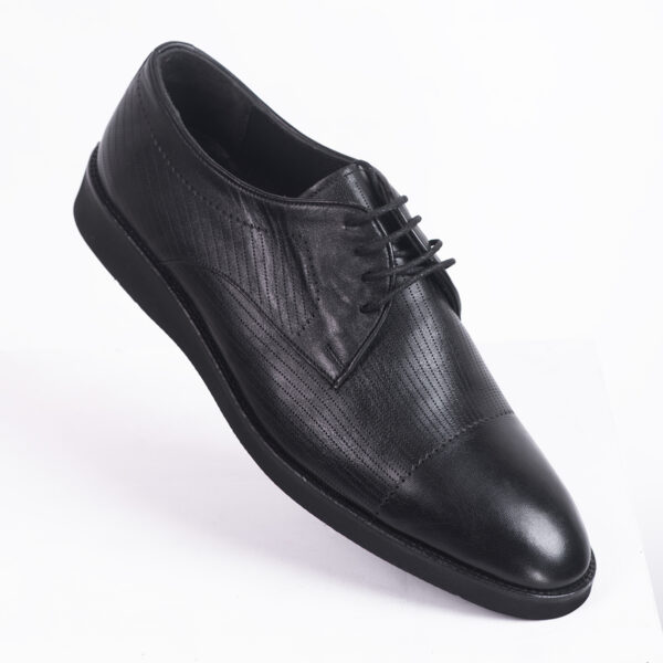 Men’s Turkish-made Real Leather Shoes in Bold Black