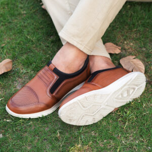 Men’s Turkiye-Origin Dotted Leather Shoes in Classic Tan Color