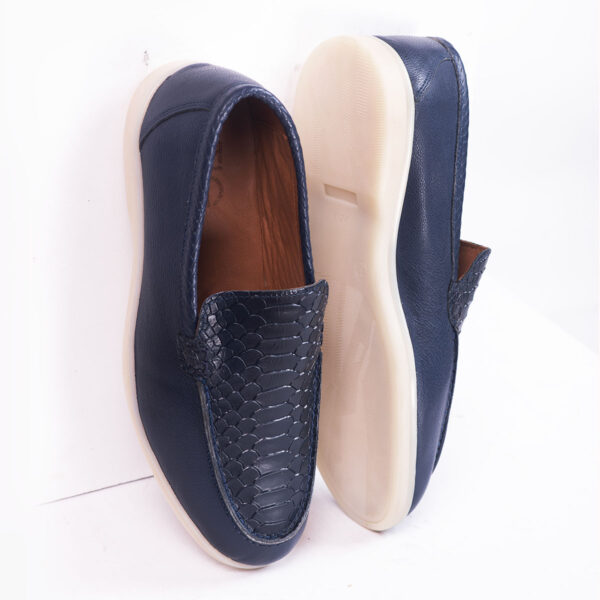 Men’s Turkish-Made Crocodile Style Leather Shoes in Blue