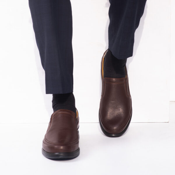Men’s Turkish-Built Grainy Leather Shoes in Dark Brown